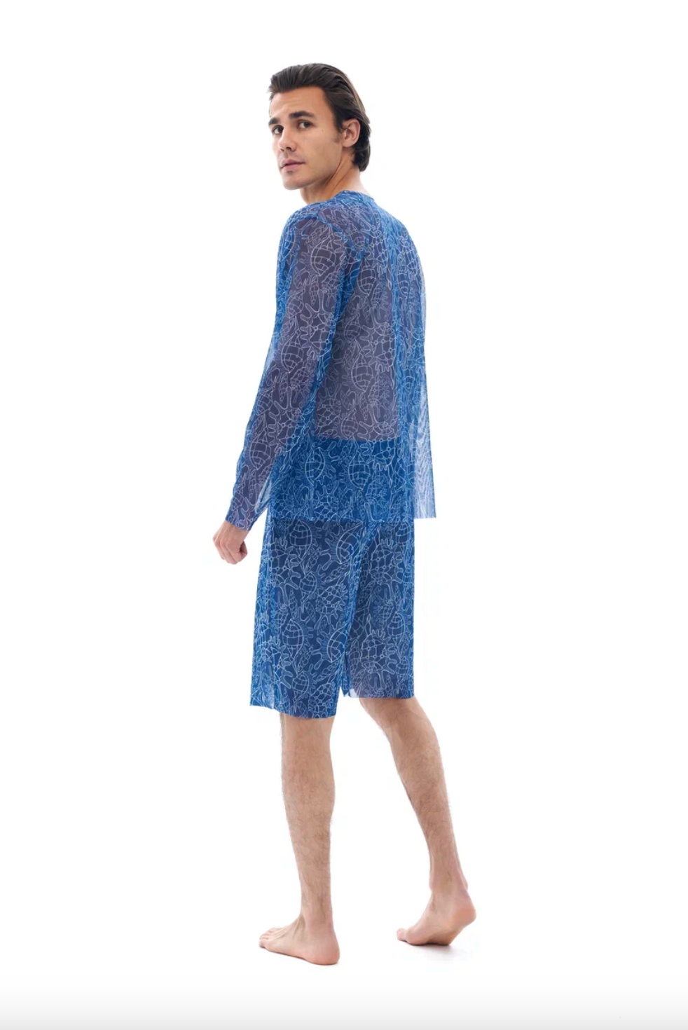 This file contains a description of innovative, tan-through Men's Smart Swim Trunks Bermudas in SHELLS print. They are sustainable and offer classic luxury for modest fashion. Shop now!