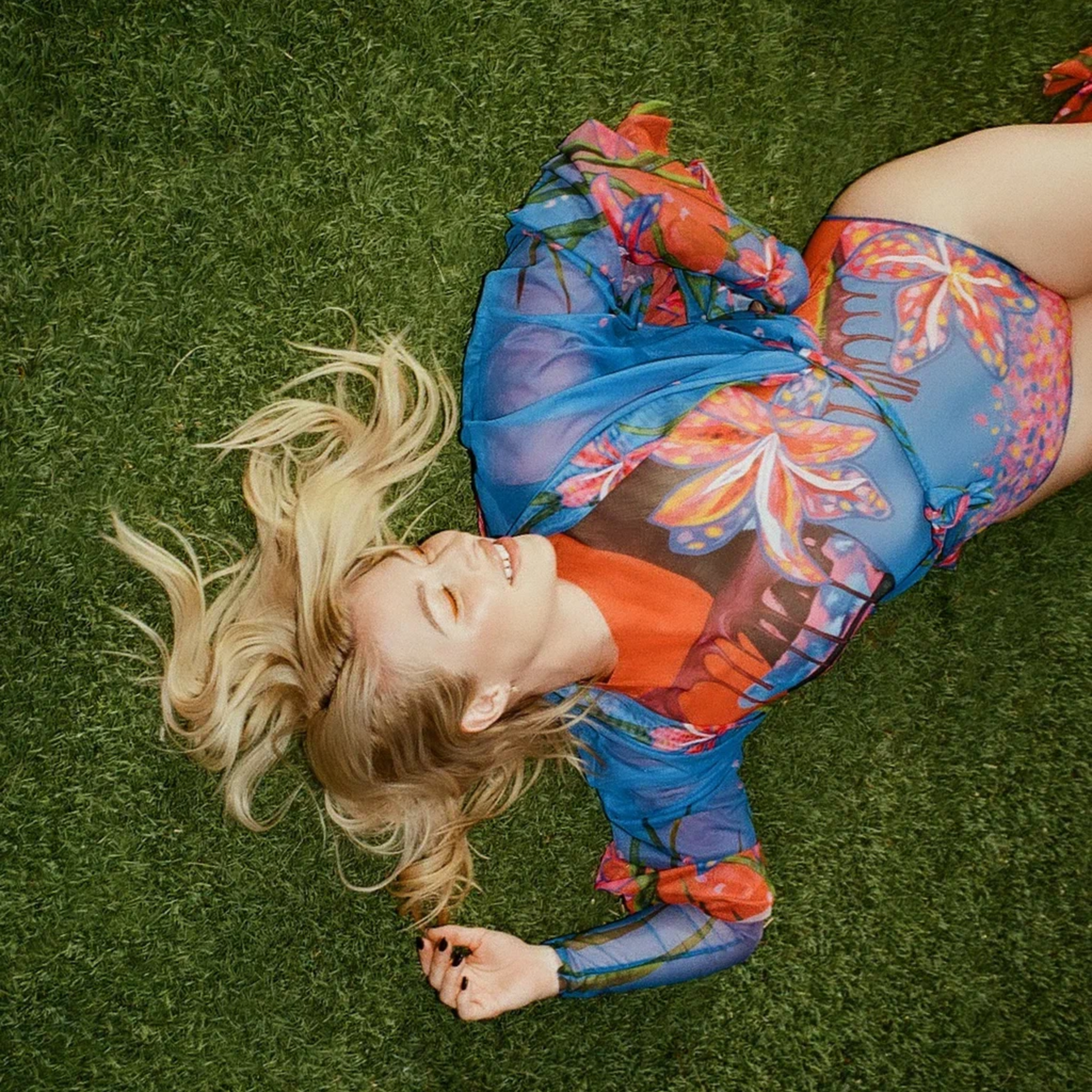 SALE ONE-PIECE SWIMSUITS