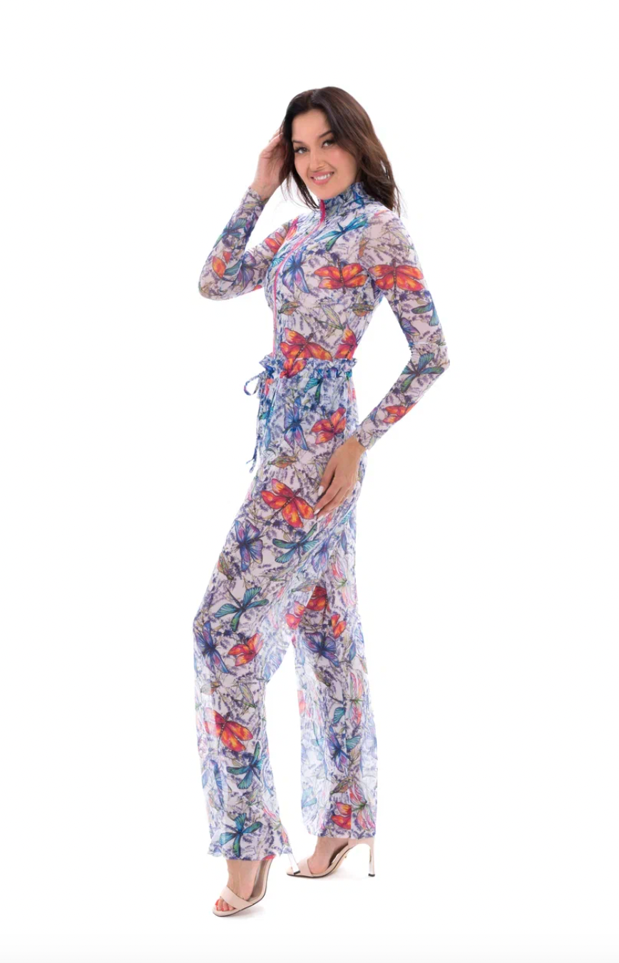 Explore sustainable tan-through smart swimwear showcasing a dragonflies print in this file. Featured in Hawaii Fashion Week, our beach pants offer both style and eco-friendliness.